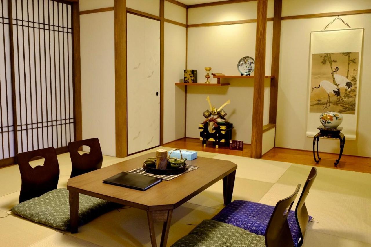 Vila Tsurui Goshonishi 鶴居御所西 Kjóto Exteriér fotografie